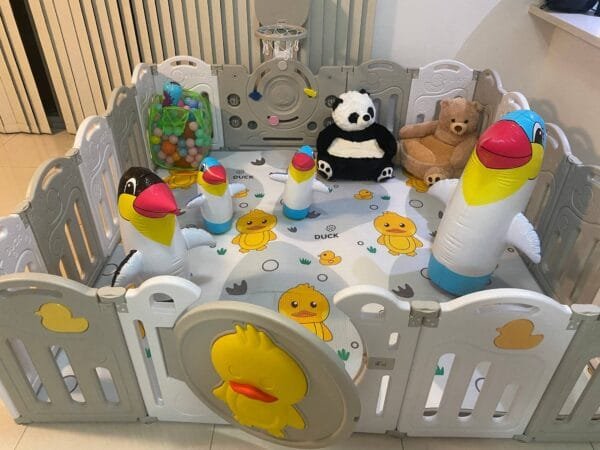 Small Indoor Children Playground Home kids play center Kids Party Center Kindergarten Play Center Safety Play Center Plastic Baby Playpen Inflatable Penguin Tumbler Plush Sit Baby Sofa