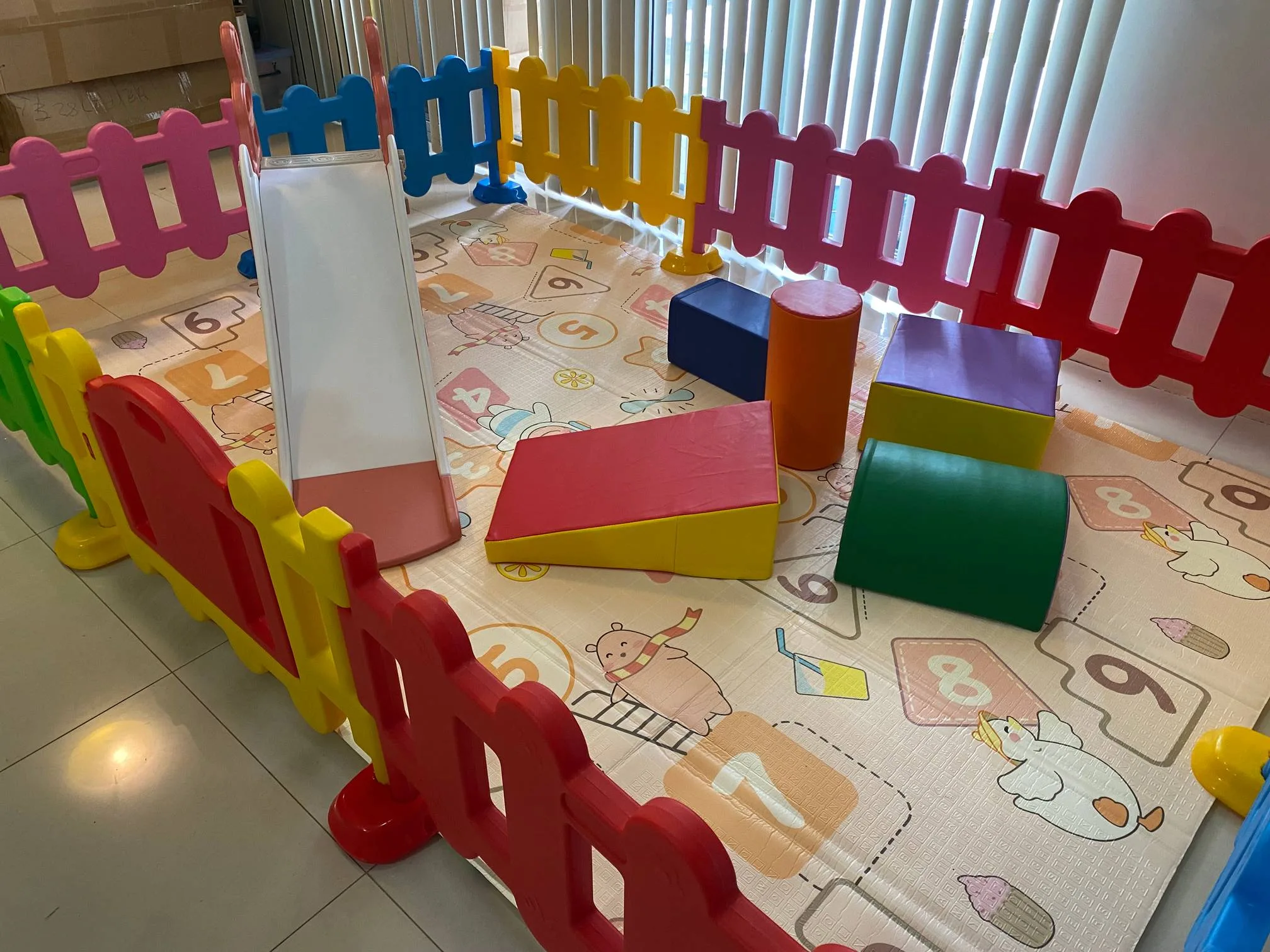6m2 Kids Party Center Indoor Children Playground Home kids play center  Kindergarten Play Center Safety Play Center Plastic Playpen Fence Kids Plastic Slide kids foam block - 图片 2