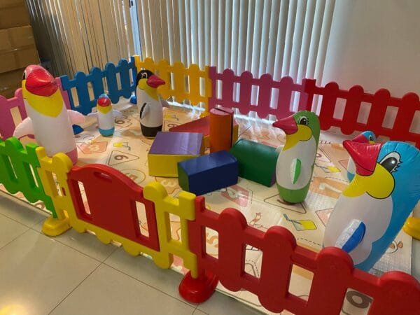 Soft Foam Block Indoor Children Playground Home kids play center Kids Party Center Kindergarten Play Center Safety Play Center Plastic Playpen Fence Inflatable Penguin Tumbler - 图片 2