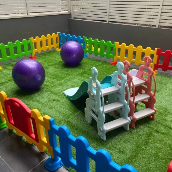 Outdoor Children Playground Kids Party Center Home kids play center Kids Party Center Kindergarten Play Center Safety Play Center Kids Plastic Slide Large Bouncy Ball