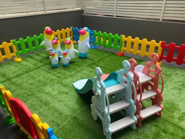 12m2 Outdoor Children Playground Kids Party Center Home kids play center Kids Party Center Kindergarten Play Center Safety Play Center Kids Plastic Slide Inflatable Penguin Tumbler For Kids