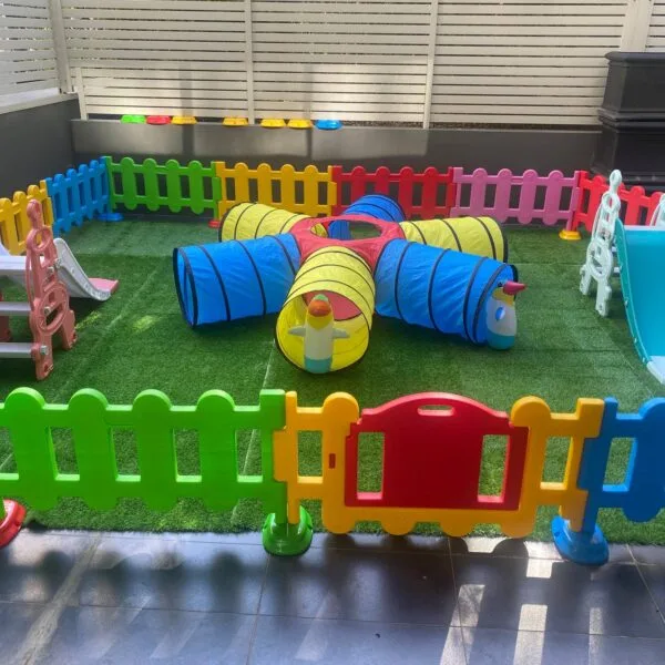 Outdoor kids play center Kids Party Center Kids Party Center Kindergarten Play Center Safety Play Center Children's crawl tunnel Plastic Slide Inflatable Penguin Tumbler 16m2