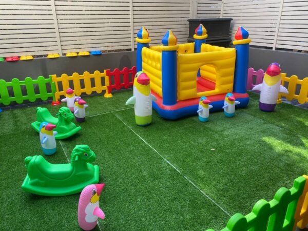 Home kids play center Kids Party Center Kids Party Center Kindergarten Play Center Safety Play Center Children's Castle Bouncer Plastic Rocking Horse Inflatable Penguin Tumbler 16m2 - 图片 2