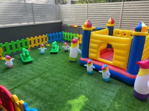 Home kids play center Kids Party Center Kids Party Center Kindergarten Play Center Safety Play Center Children's Castle Bouncer Plastic Rocking Horse Inflatable Penguin Tumbler 16m2 - 图片 3